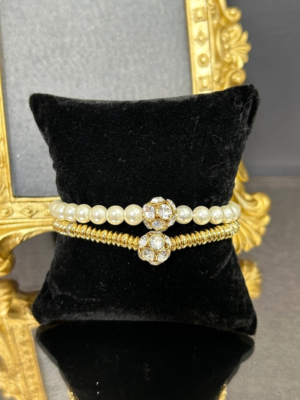 Elegant Pearl and Gold Crystal Stackable Bracelet Set New with Tags